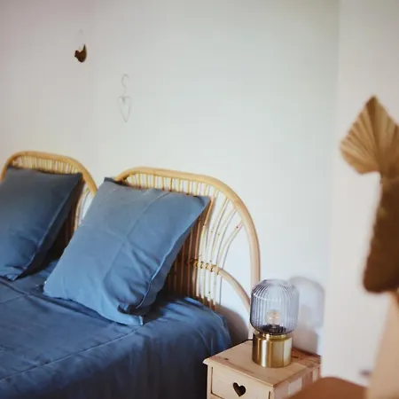 L'ancien Relais De Poste*** Saint-Dier-dʼAuvergne