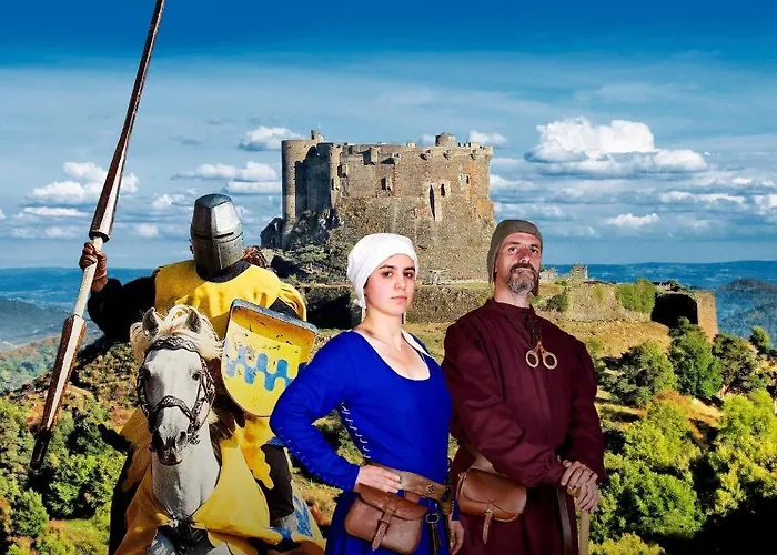 Сasa de vacaciones L'ancien Relais De Poste*** Saint-Dier-dʼAuvergne